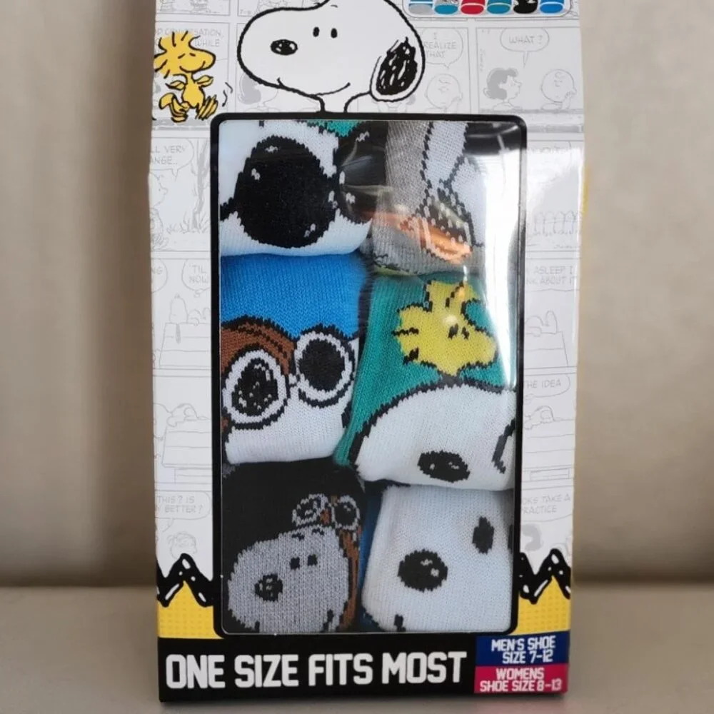 Peanuts Snoopy 6 Pair Casual Crew Socks Unisex Brand NEW in Sealed Package